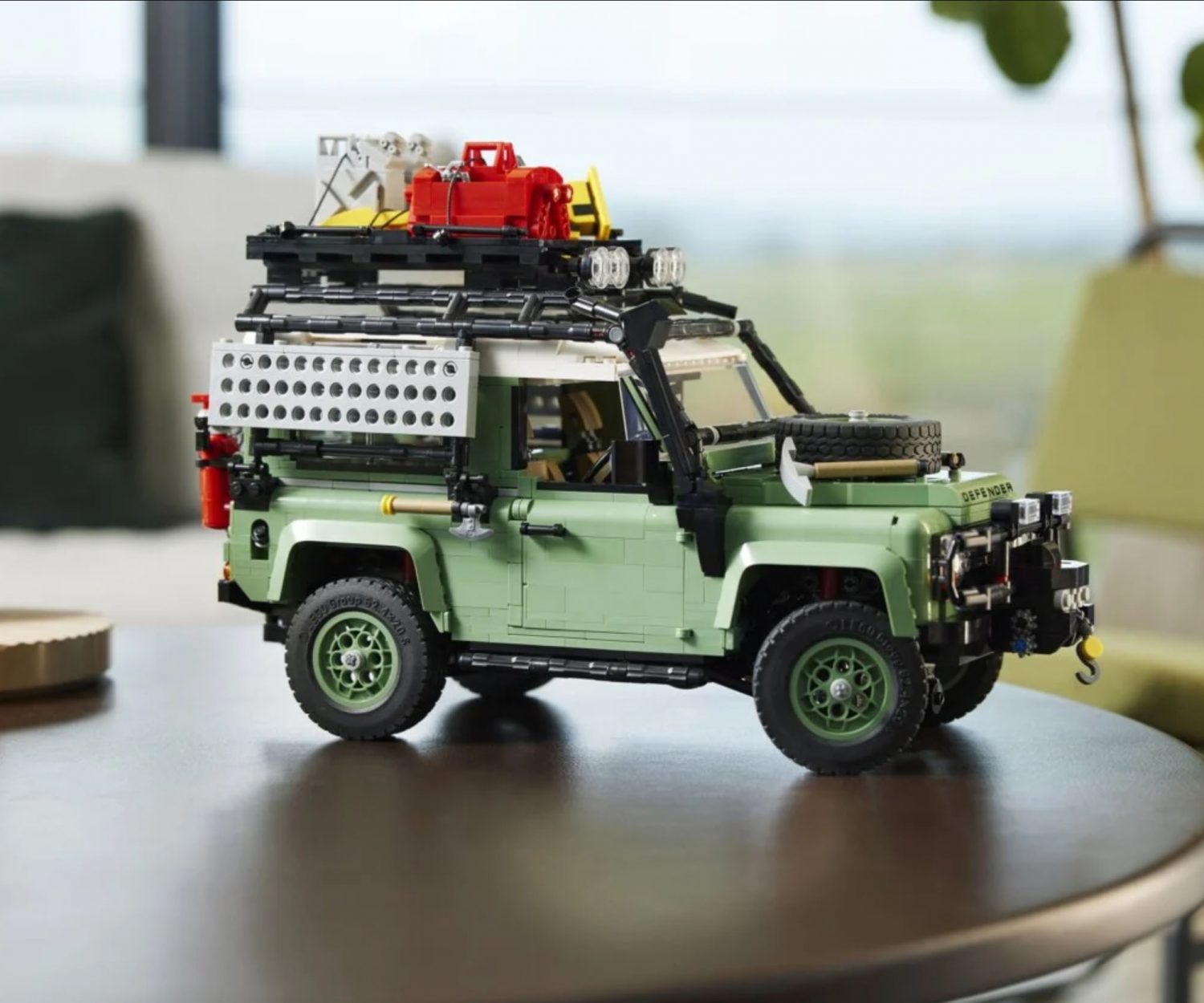 Lego Land Rover Defender